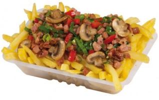 Met gebakken champignons, ui en spek