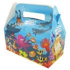 Kleine friet met mayonaise naar keuze met een frikandel ,kroket of kipnuggets , frisdrank en speelgoed